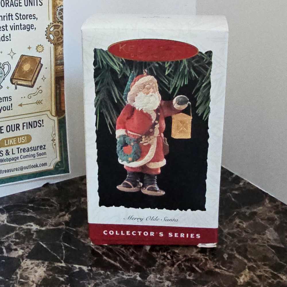 1994 Hallmark Keepsake Ornament Merry Olde Santa Collector Series 5th in Series